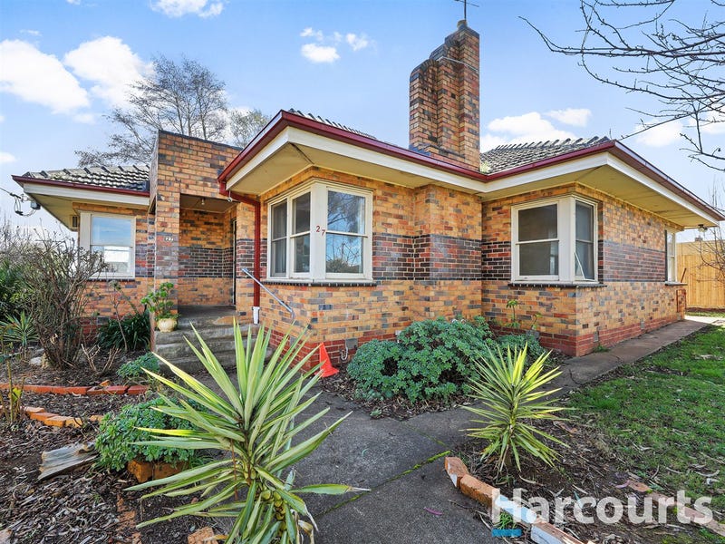 27 Albert Road, Drouin, Vic 3818 Property Details