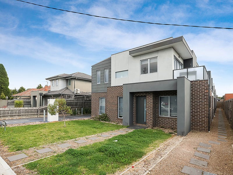 Townhouses for Sale in Pascoe Vale, VIC 3044