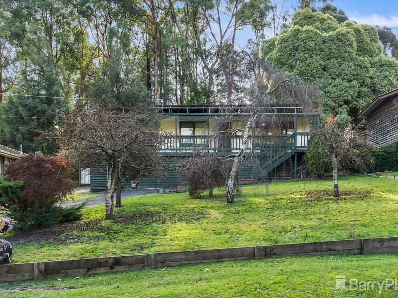 24 Mayview Drive, Monbulk, Vic 3793 Property Details