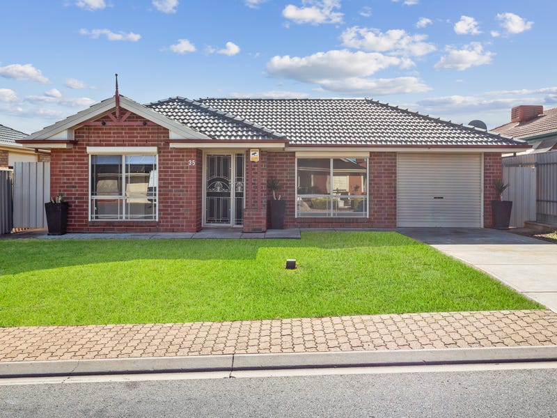 35 Wallace Drive, Craigmore, SA 5114