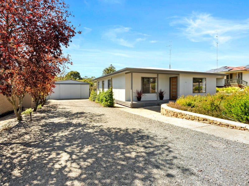 15 Geddes Avenue, Clare, SA 5453 Property Details