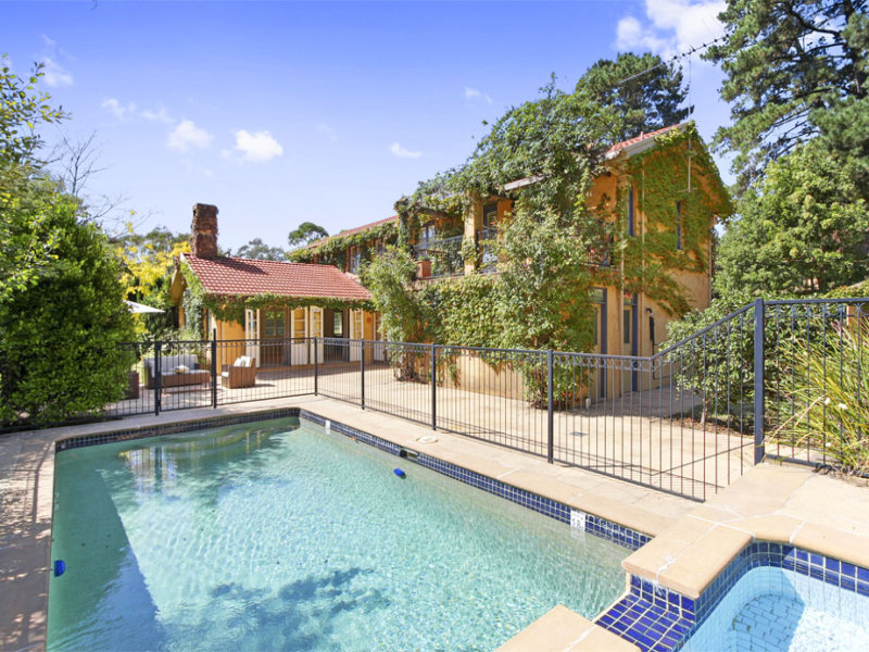 9 Jamieson Street, Wentworth Falls, NSW 2782