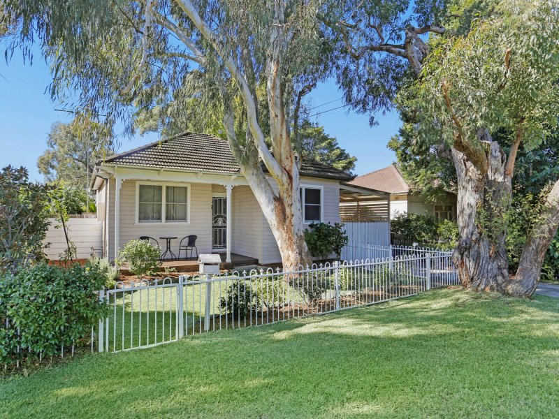 100 Manchester Road, Gymea, NSW 2227 Property Details