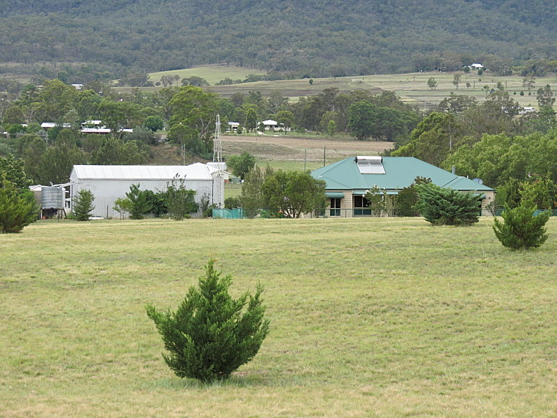 10411 Cunningham Highway, Maryvale, QLD 4370