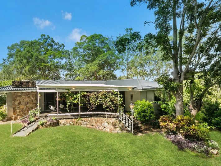 25 Gap Creek Road, Kenmore Hills, Qld 4069