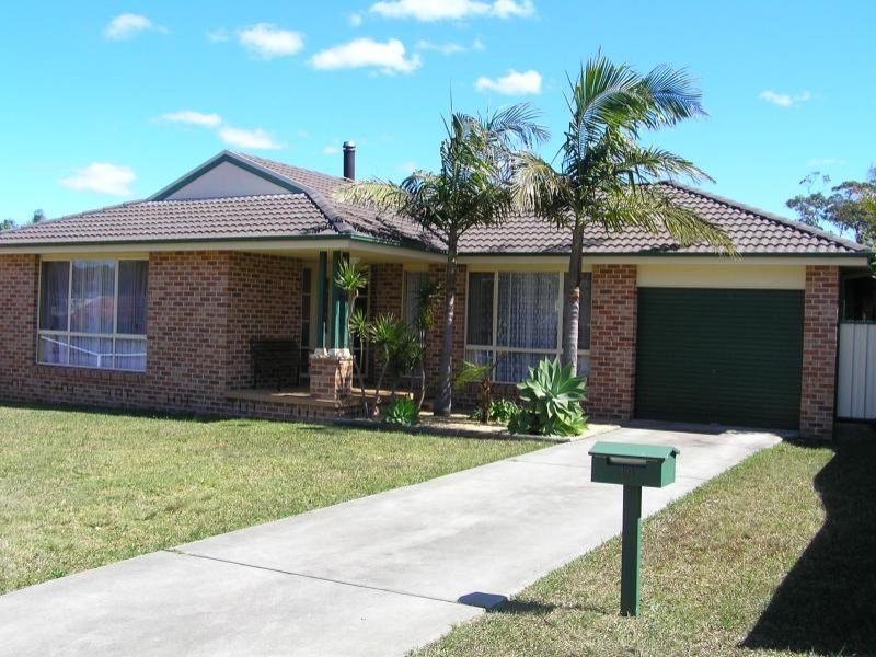 19 Gowlland Cres, Callala Bay, NSW 2540