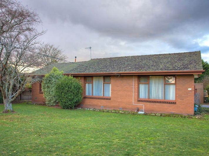 111 Daylesford Road, Brown Hill, VIC 3350