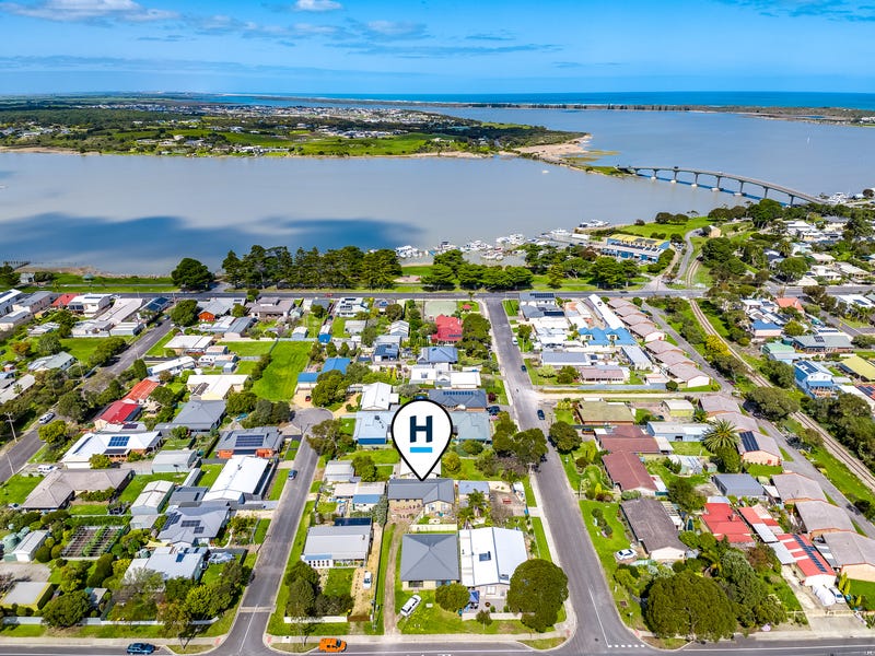 2/201 Fenchurch Street, Goolwa, SA 5214 Property Details