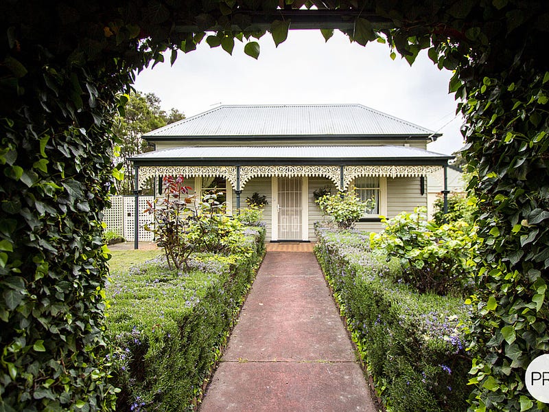 123 Scott Parade, Ballarat East, Vic 3350