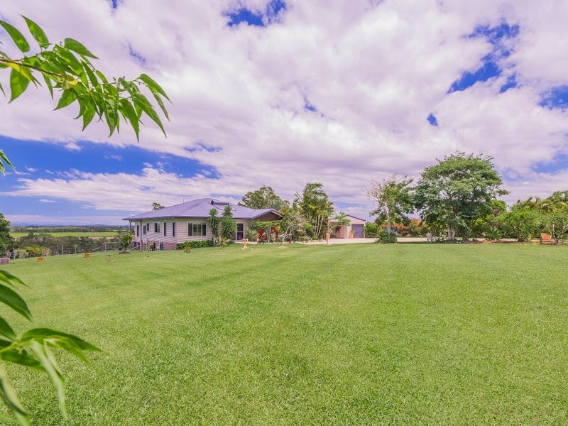 304 Iluka Road, Woombah, NSW 2469