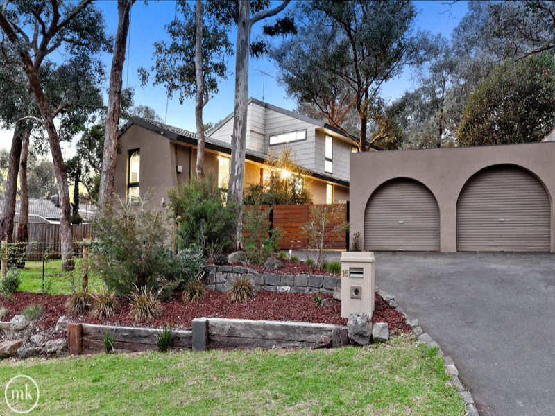 16 Foster Road, Eltham, Vic 3095 Property Details