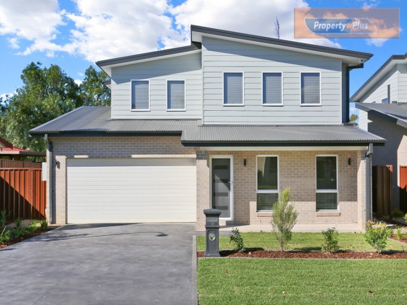 17 Chad Place, St Clair, NSW 2759