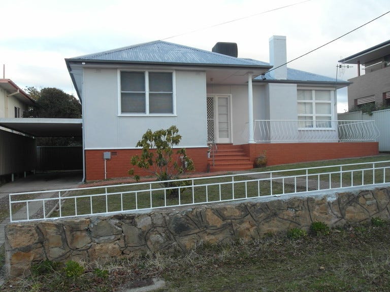 16 Gerald Street, Queanbeyan, NSW 2620