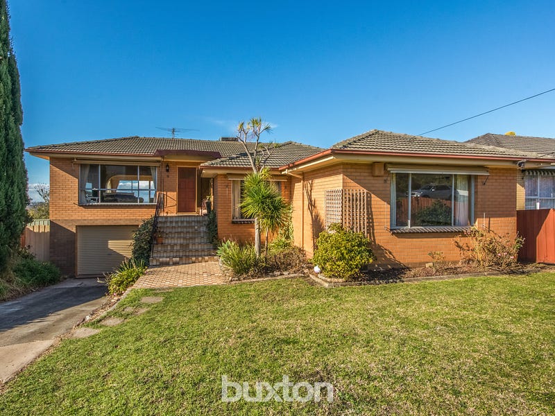 9 Eagleview Cres, Bell Post Hill, VIC 3215