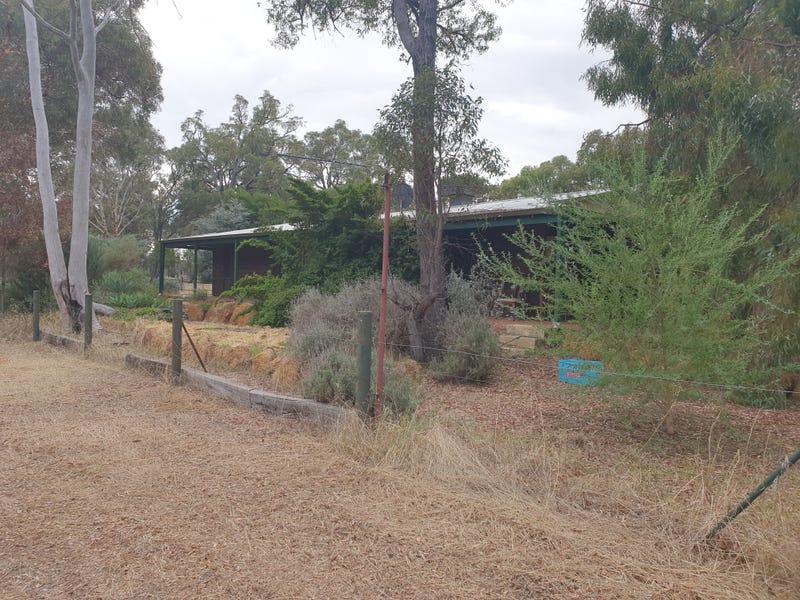 151 Hawke Avenue, Wundowie, WA 6560