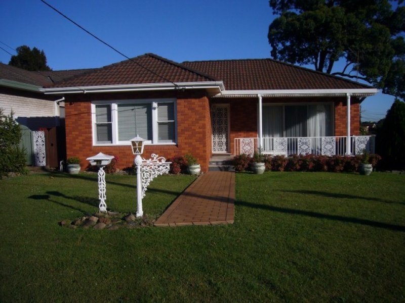 10 Fenwick Avenue, Roselands, NSW 2196