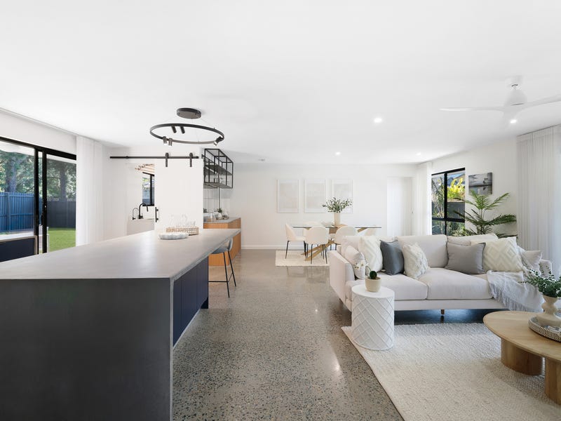 5 Lancelin Drive, Mermaid Waters, QLD 4218