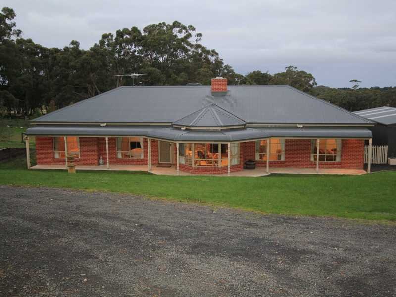 72 Reserve Road East Mount Egerton, Gordon, Vic 3345 Property Details