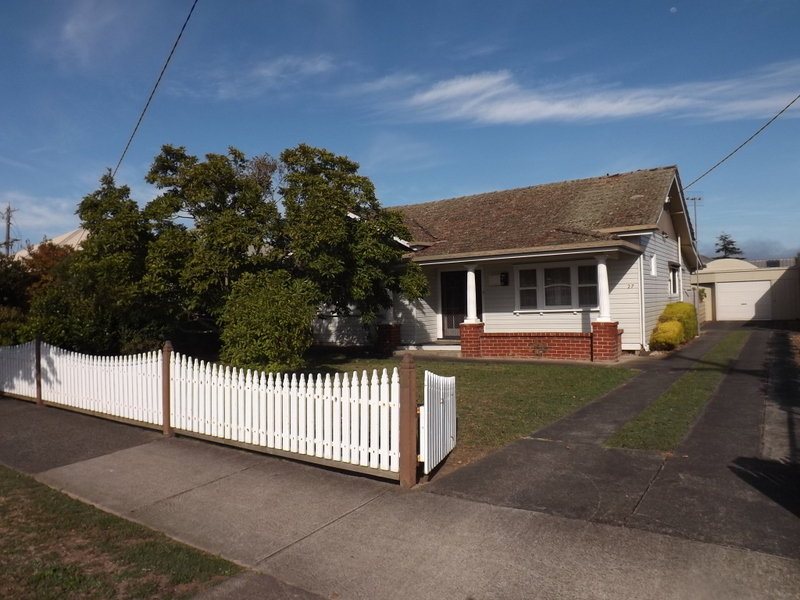 27 Anzac Road, Trafalgar, Vic 3824 Property Details