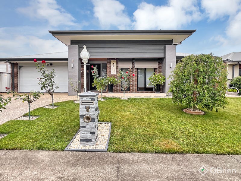 8 Verdell Street, Bairnsdale, Vic 3875 House for Sale