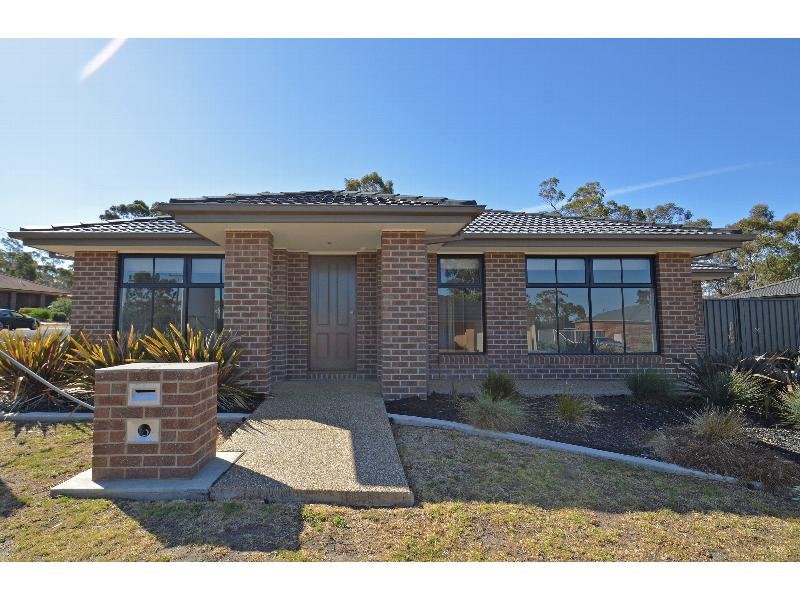 1 Woodlands Court, Maryborough, VIC 3465