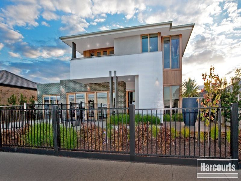 3 Caversham Drive, Pakenham, VIC 3810