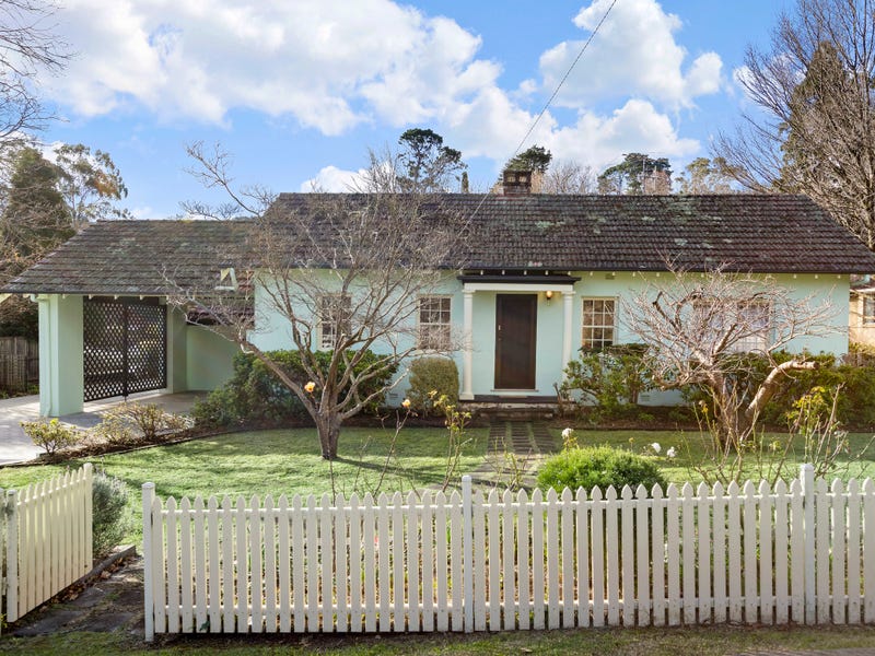 138 Merrigang Street, Bowral, NSW 2576 Property Details