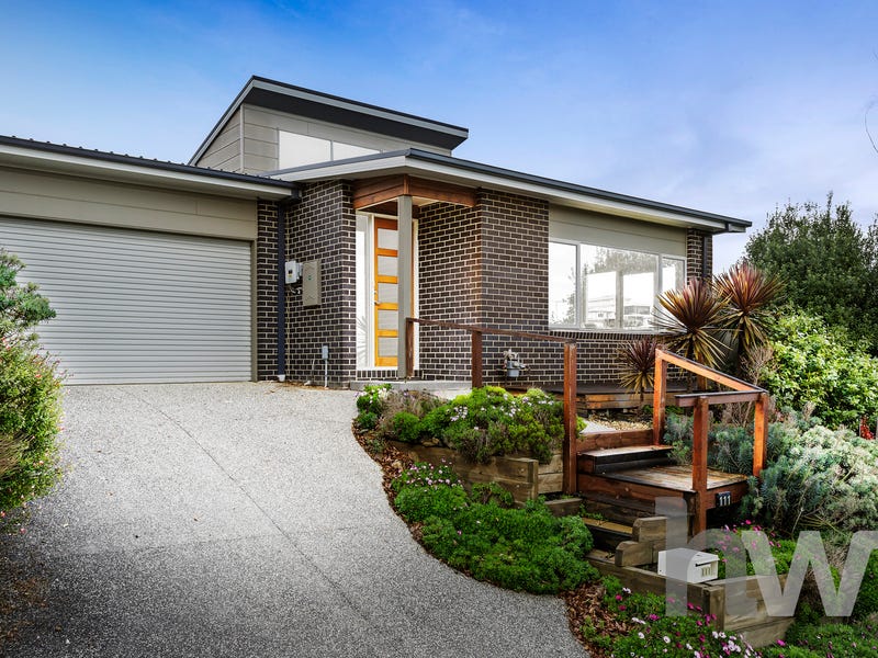 111 Leigh Road, Highton, Vic 3216 Property Details