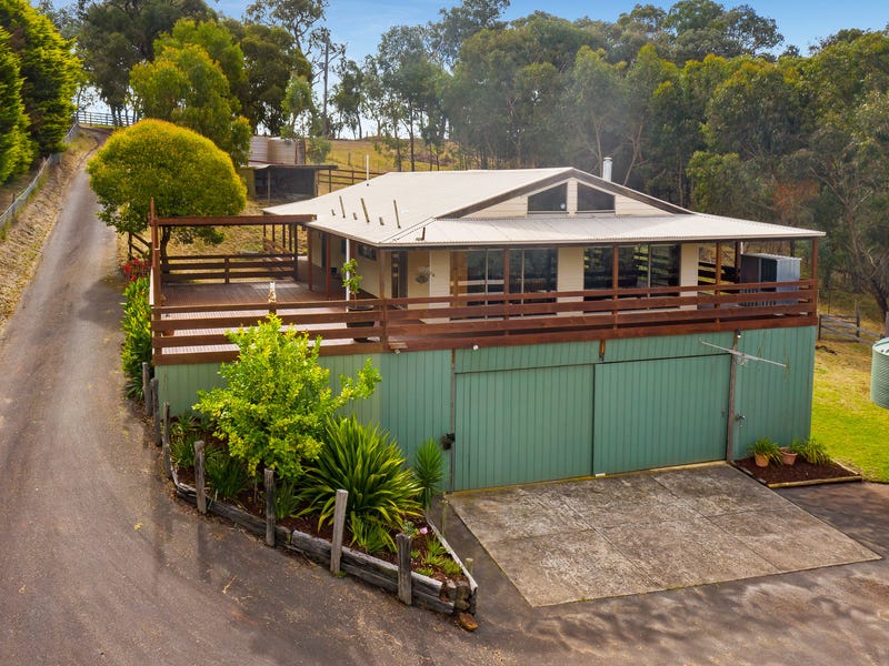 530 Hildebrand Road, St Andrews, VIC 3761