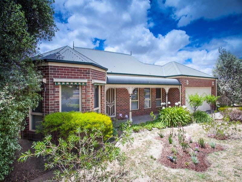 72 Gap Road, Sunbury, Vic 3429 Property Details