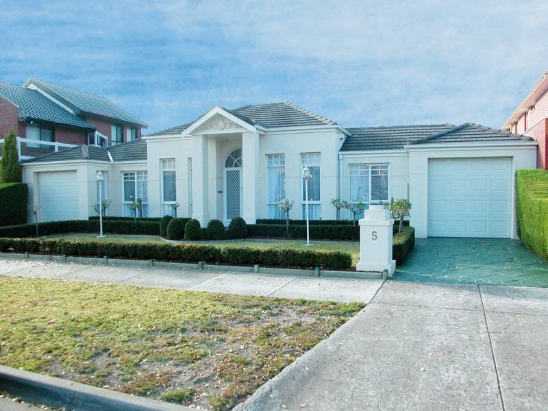 5 Normanby Drive, Greenvale, Vic 3059 Property Details