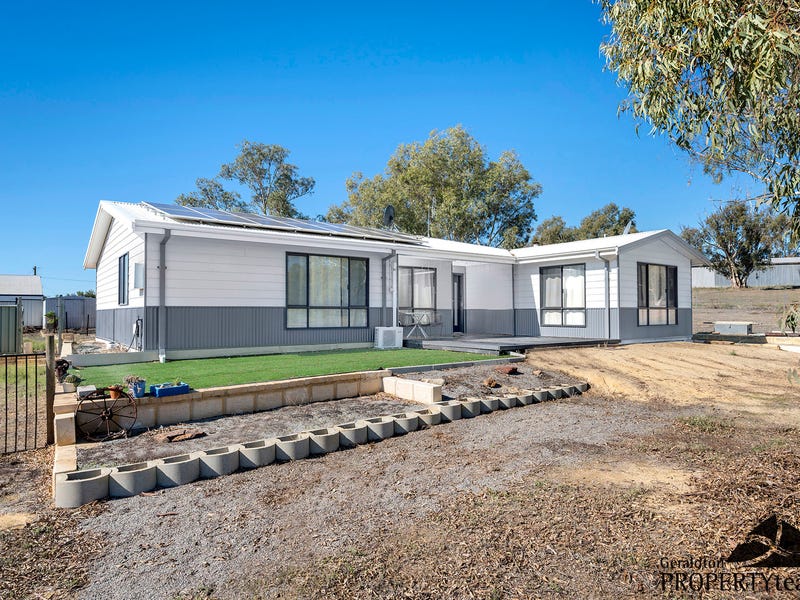 4 & 6 Spring Street, Mingenew, WA 6522 Property Details