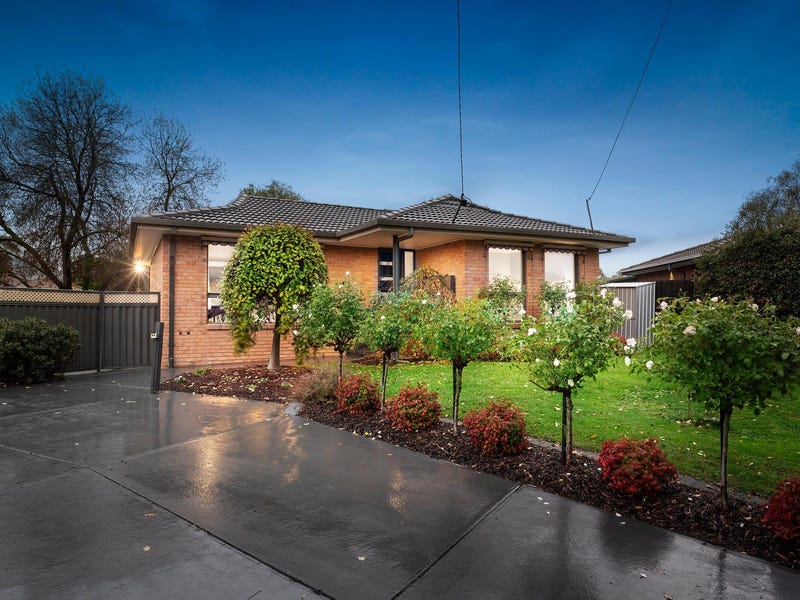 5 Coniston Close, Croydon Hills, VIC 3136 5 Coniston Close, Croydon Hills, VIC 3136