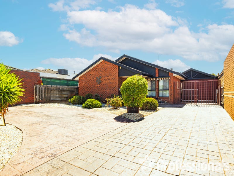 27 Barley Court, Delahey, Vic 3037 House for Sale