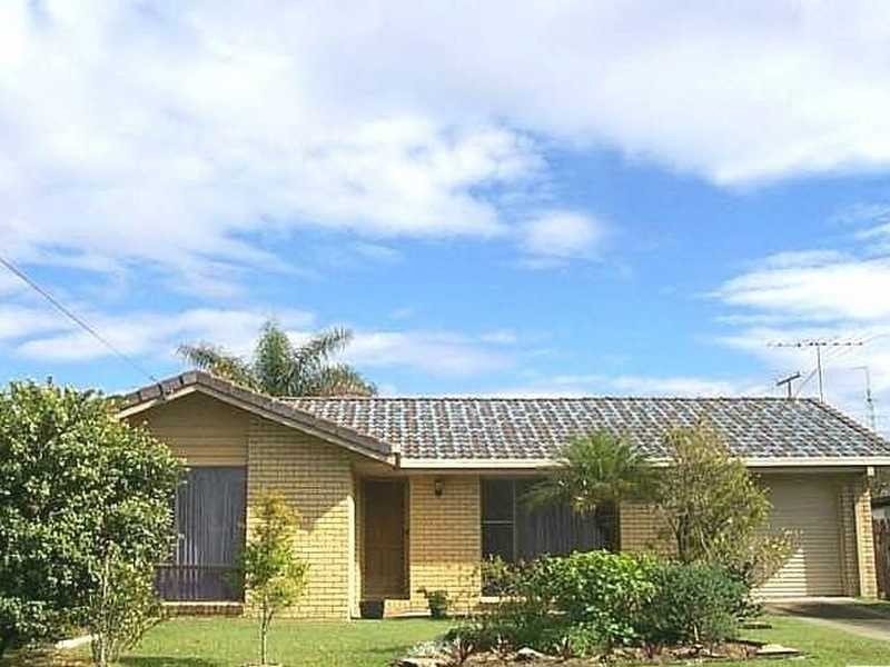 16 Mulgani St, Warana, Qld 4575 Property Details
