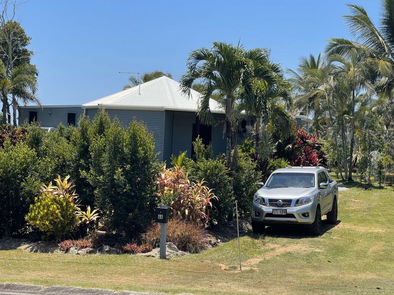 4A Cutten Street, Bingil Bay, QLD 4852