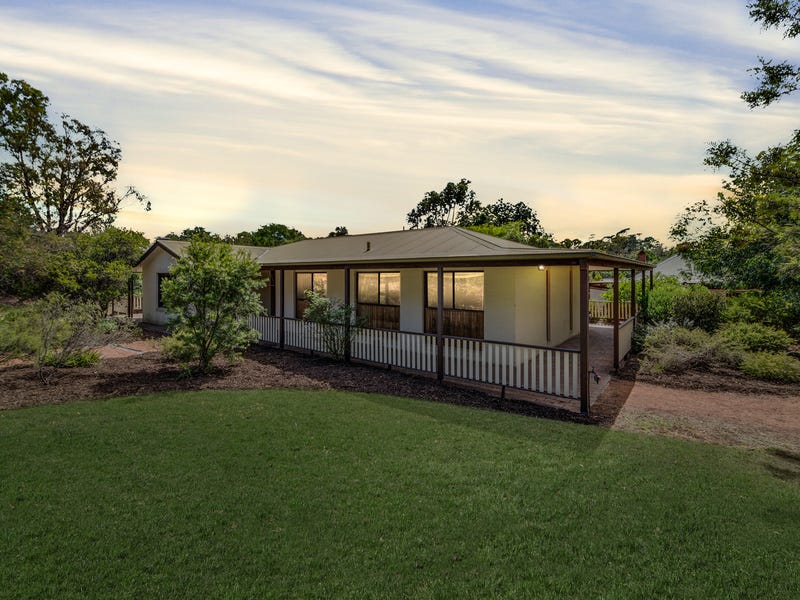 1 Loftus Street, Hall, ACT 2618 Property Details