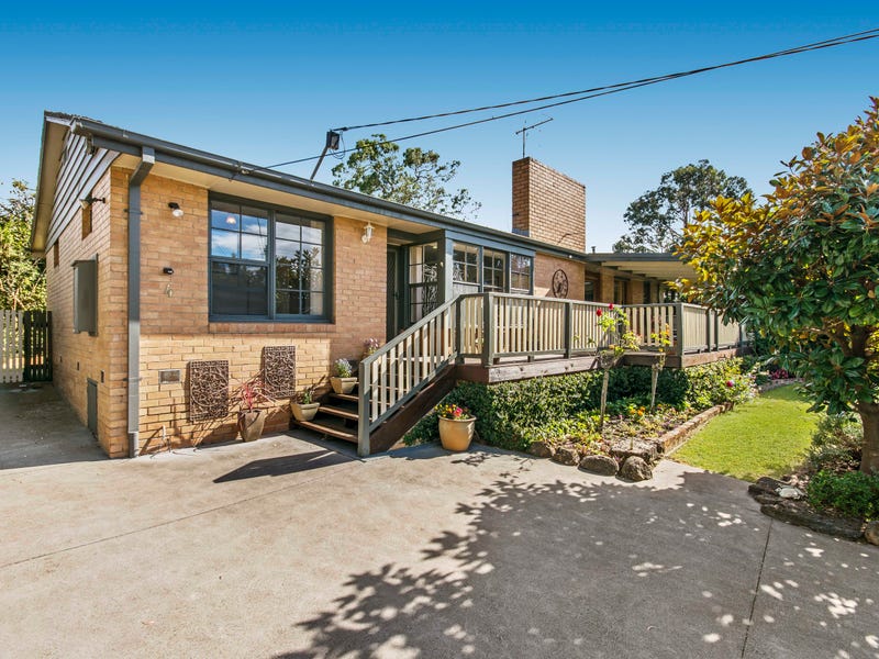 4 Margate Avenue, Frankston, Vic 3199 Property Details