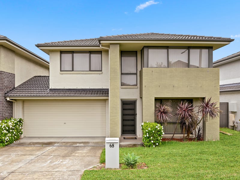 68 Northampton Drive, Glenfield, NSW 2167