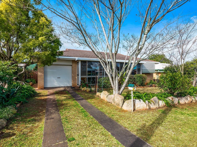 12 Hinton Street, Wilsonton, Qld 4350