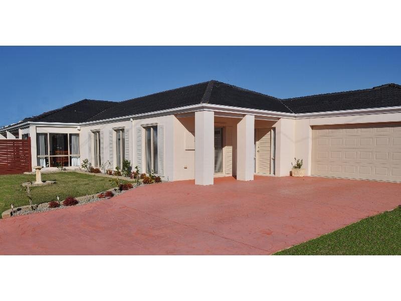 11 Sussex Court, Wonthaggi, Vic 3995 Property Details