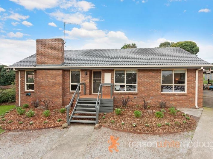 742 Yan Yean Road, Yarrambat, Vic 3091 Property Details