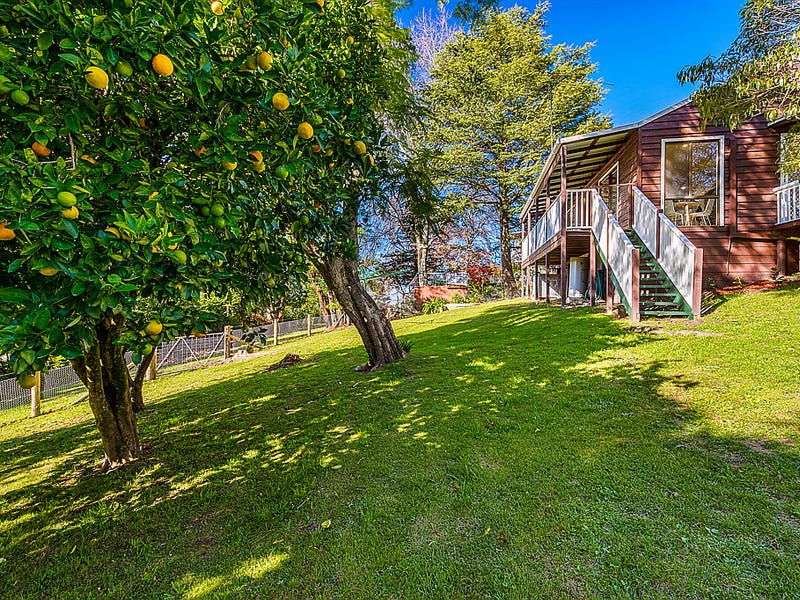 3 Lane, Kurrajong Heights, NSW 2758