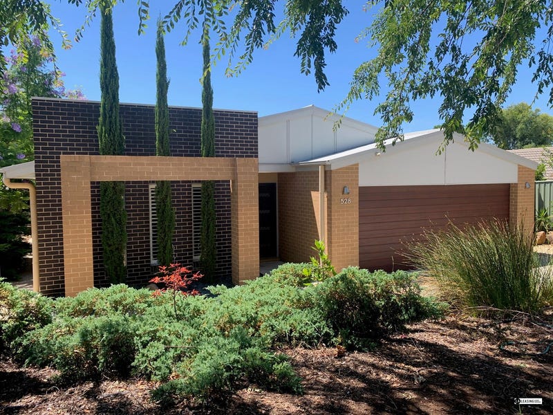 528 Nagle Road, Lavington, NSW 2641