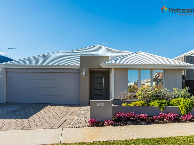 7 Cornflower Drive Eglinton Wa 6034 Realestate Com Au