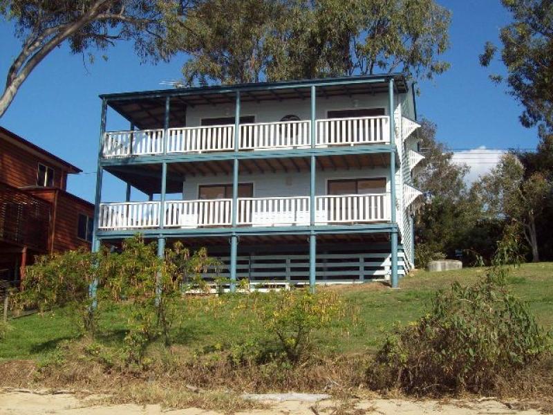 26 Kim Cres, Macleay Island, QLD 4184