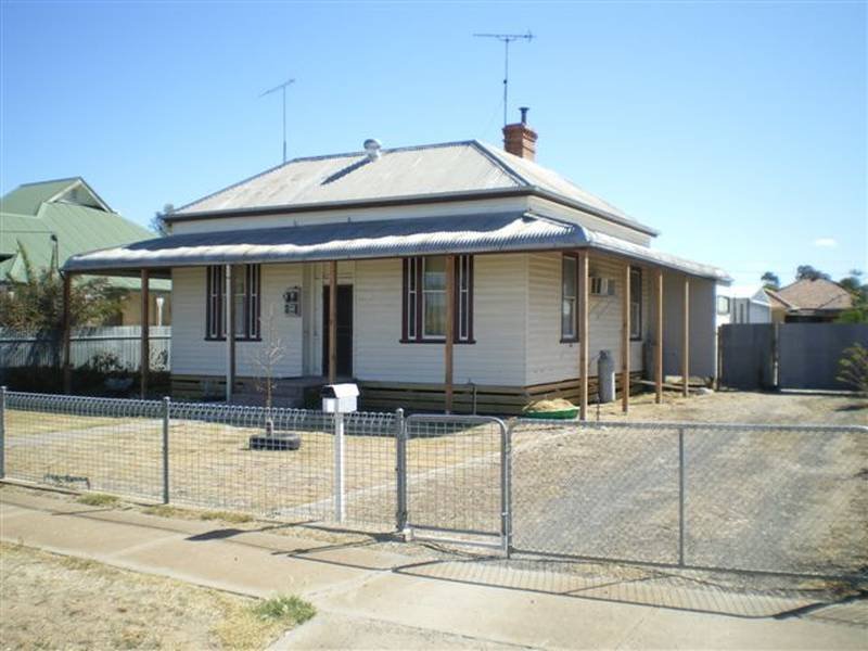 3 Hindmarsh Street, Jeparit, Vic 3423 Property Details