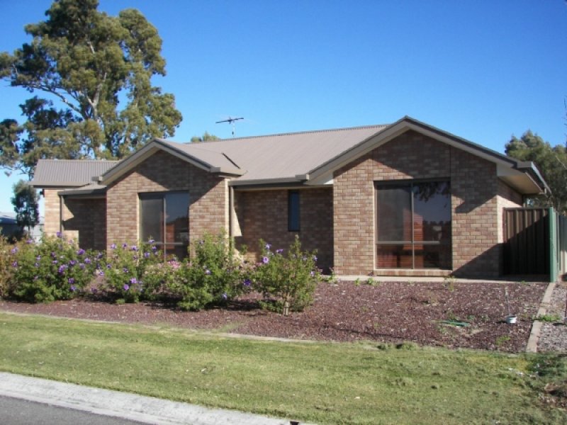 1 Acacia Court, Naracoorte, SA 5271 Property Details