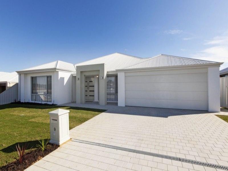 7 Templetonia Rise, Munster, WA 6166 Property Details