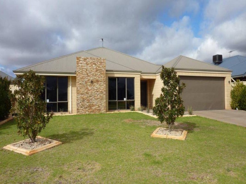 11 Matthews Way Somerville, Kalgoorlie, WA 6430 Property Details